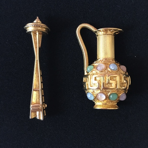 Brooches,2Medium, 1 Seattle SkyNeedle & 1 AnnKlein - Picture 1 of 4